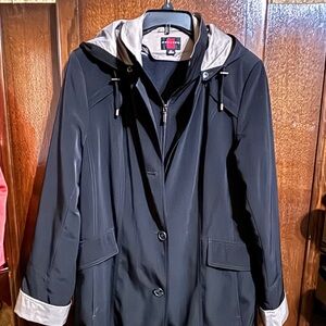 Versatile Gallery Black Trench Coat with Hood and removable liner